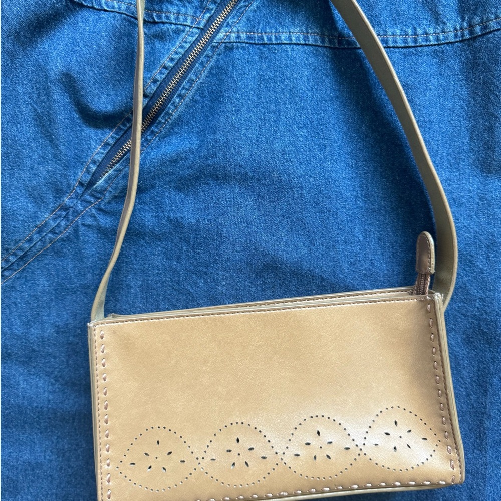 Mondani Tan Clutch with Lace-like Design